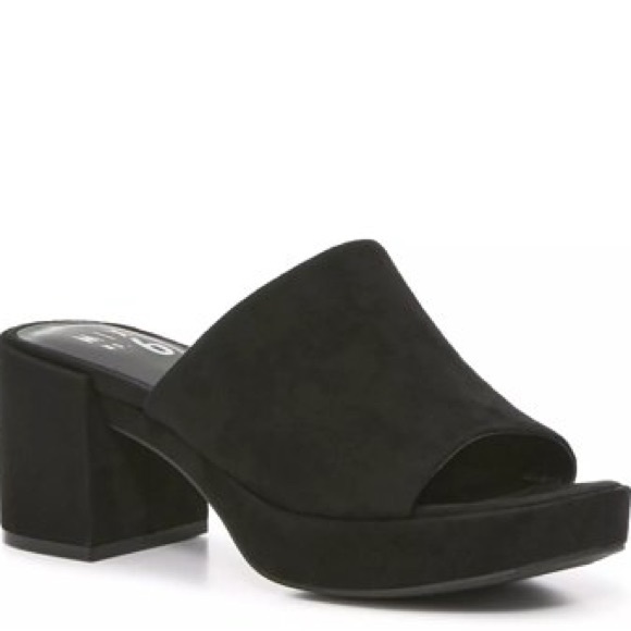 Mix No. 6 Shoes - Mix No. 6 Black Platform Mule Heels Size 6 Retro 90s Style Faux Suede Feel EUC